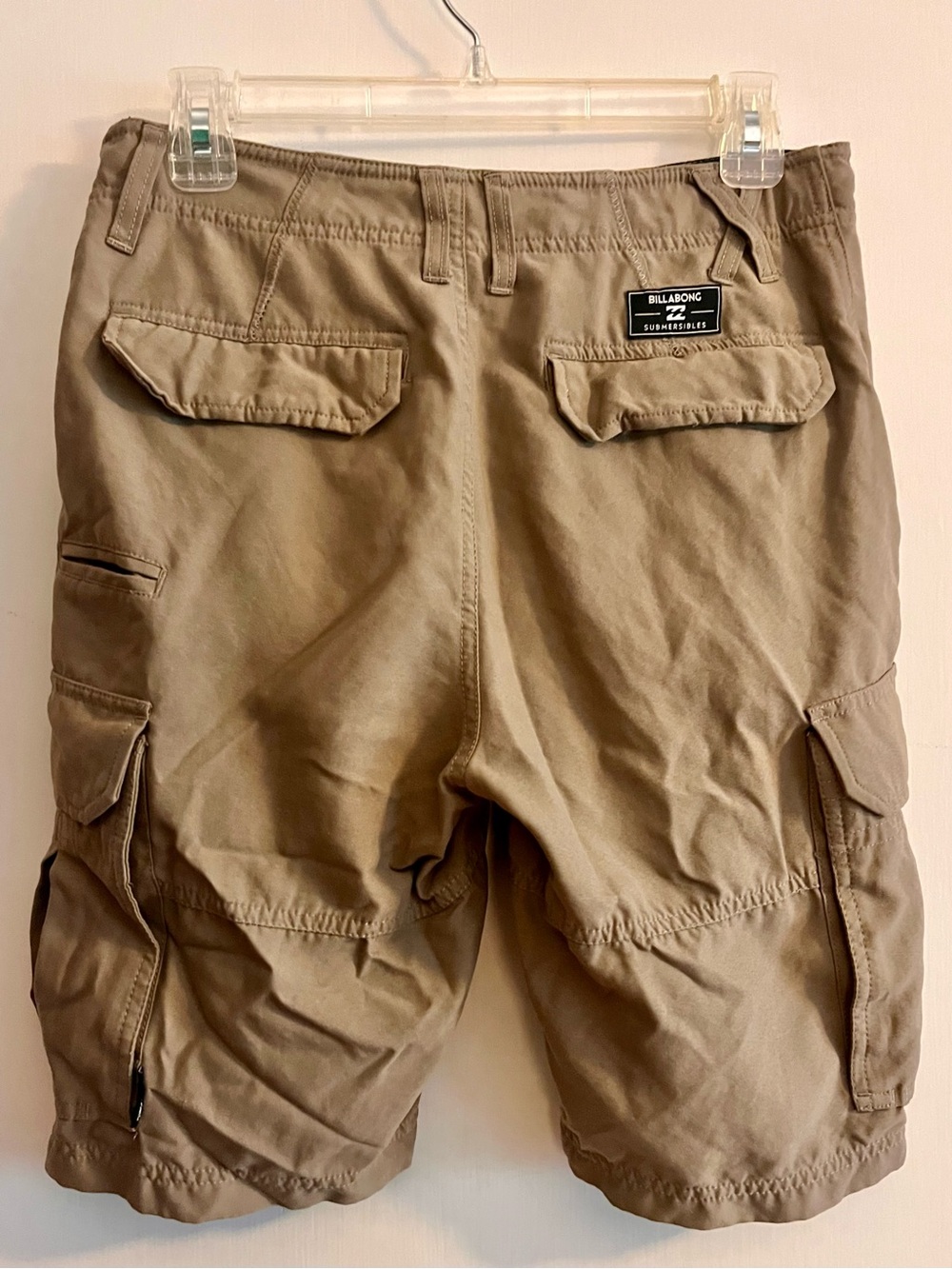 Billabong Submersibles Men's Tan Cargo Shorts with Side Pockets - Picture 2 of 7